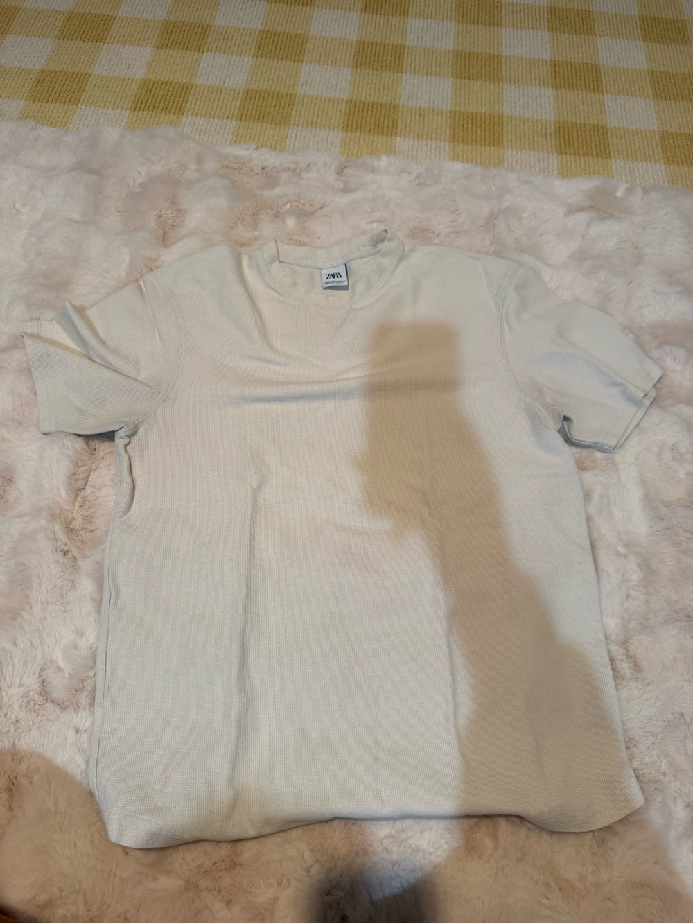 Zara Men Short Sleeve Crewneck T-Shirt in Off-White